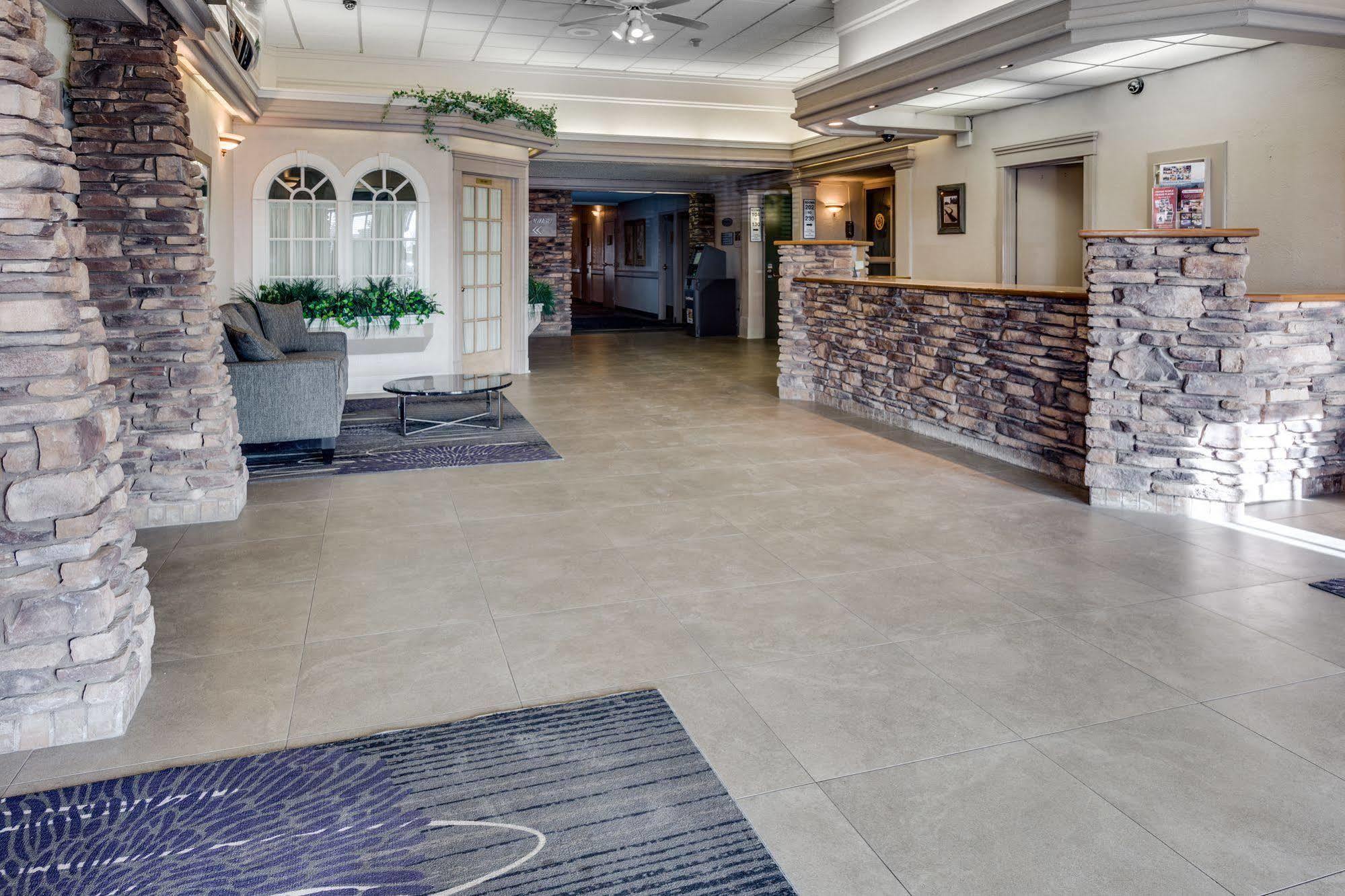 Heritage Inn Hotel & Convention Centre - High River Εξωτερικό φωτογραφία