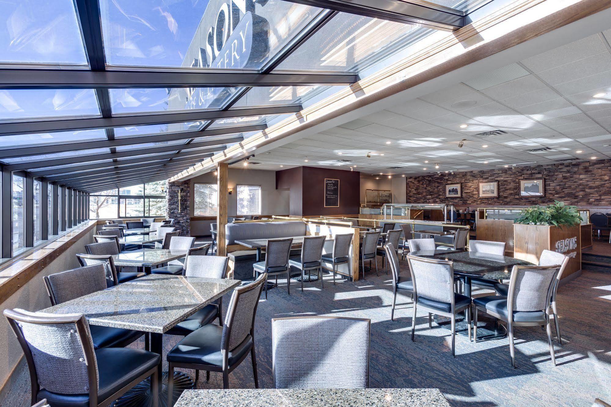 Heritage Inn Hotel & Convention Centre - High River Εξωτερικό φωτογραφία